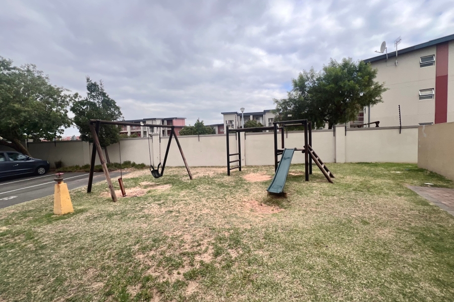 2 Bedroom Property for Sale in Buh Rein Estate Western Cape